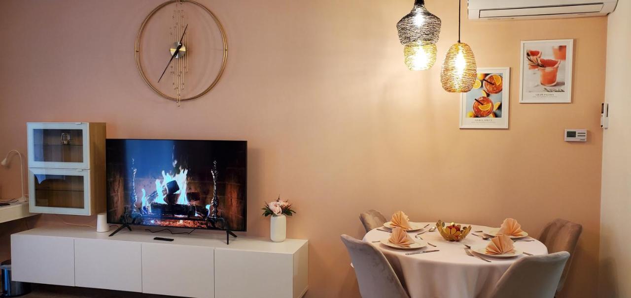 Dn Rose Apartmant Budapest Exterior foto